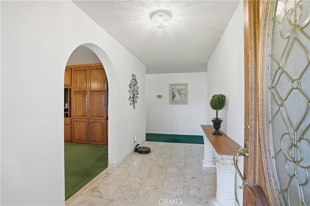 30414 Sloan Canyon Road Castaic, CA 91384 - Photo 2 of 70 Entry
