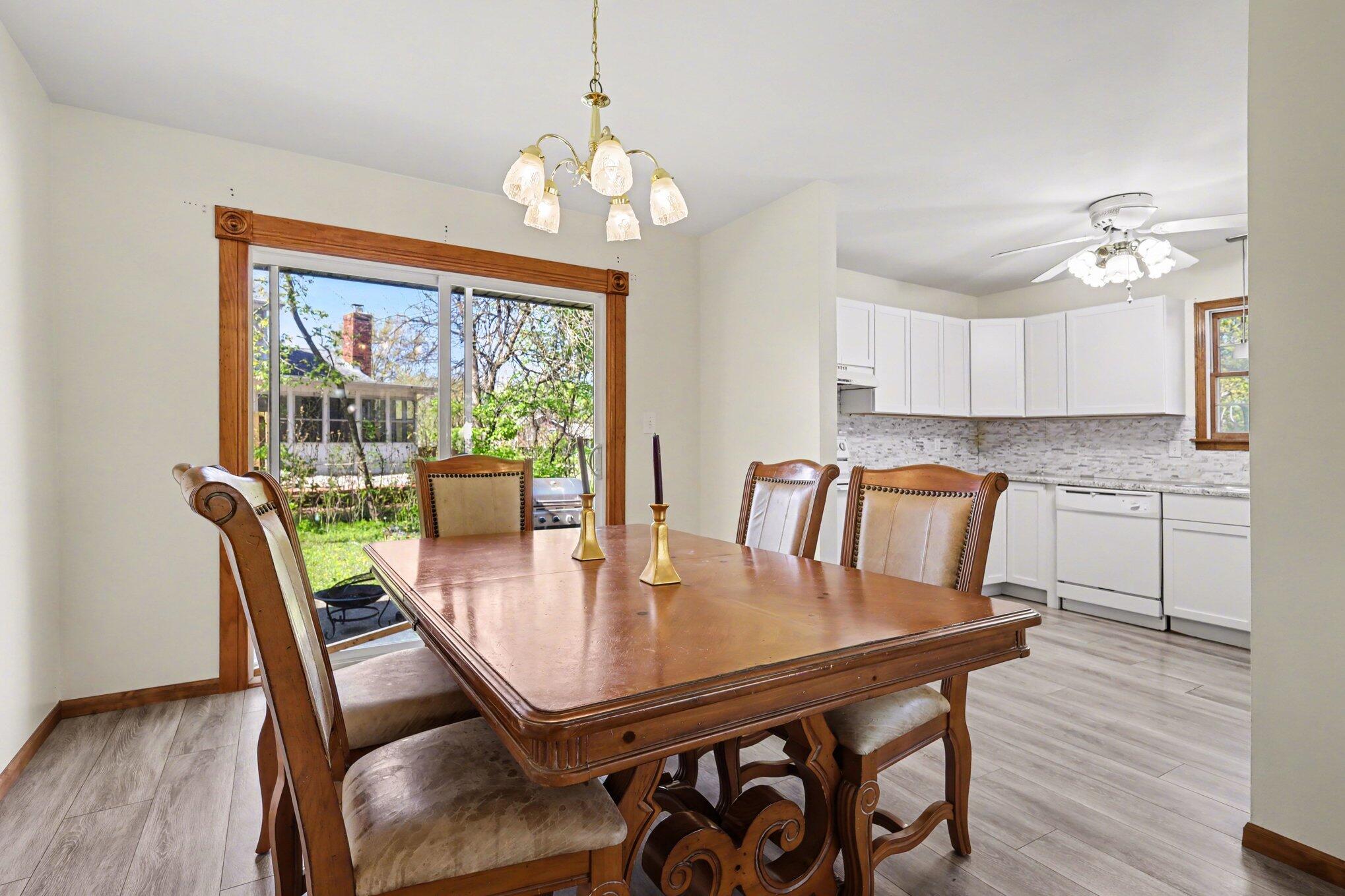 1624 Fox Point Drive Chesterton, IN 46304 - Photo 5 of 14 2038x1359