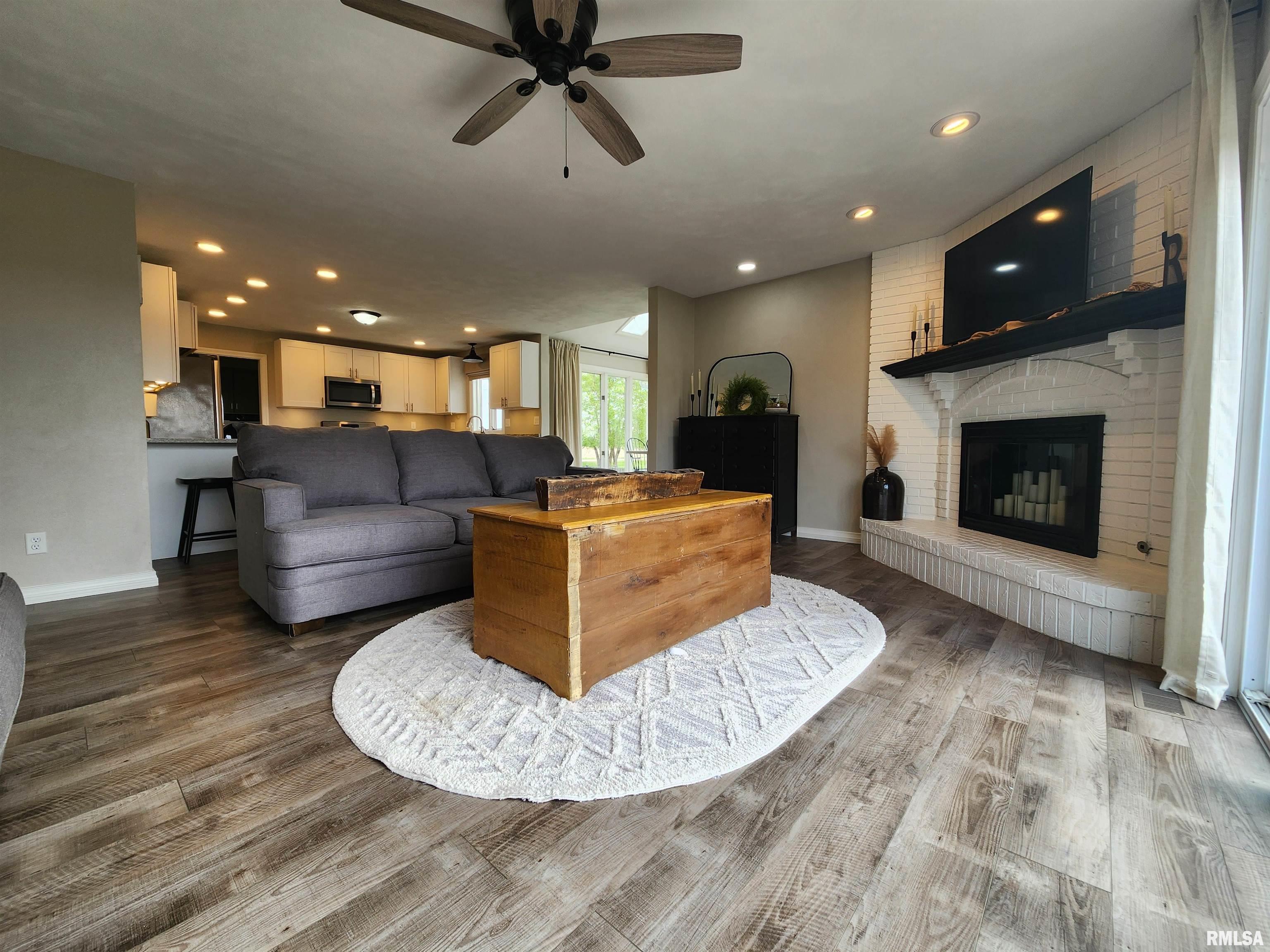 1148 Dieble Road Washington, IL 61571 - Photo 13 of 26