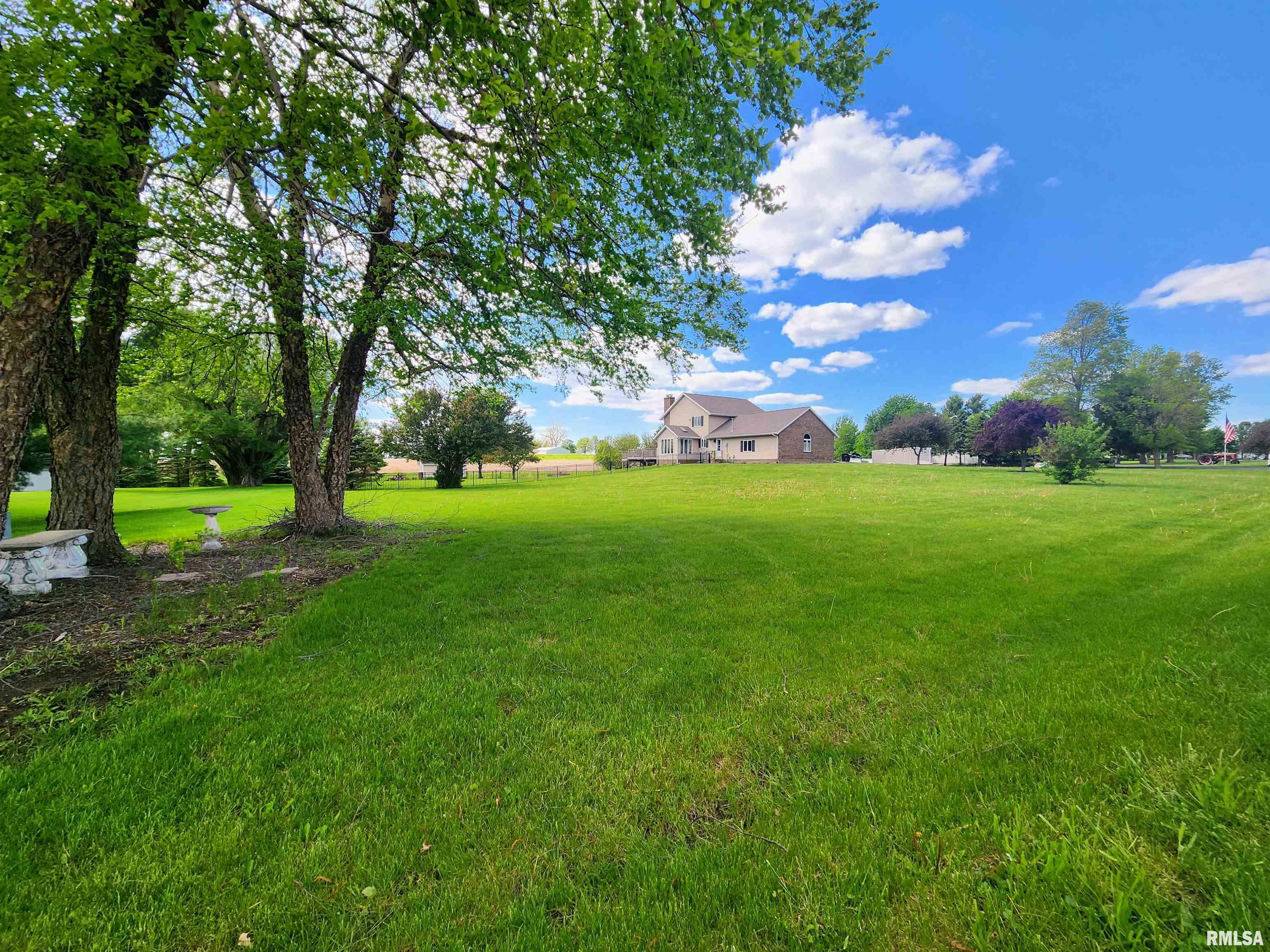 1148 Dieble Road Washington, IL 61571 - Photo 3 of 26