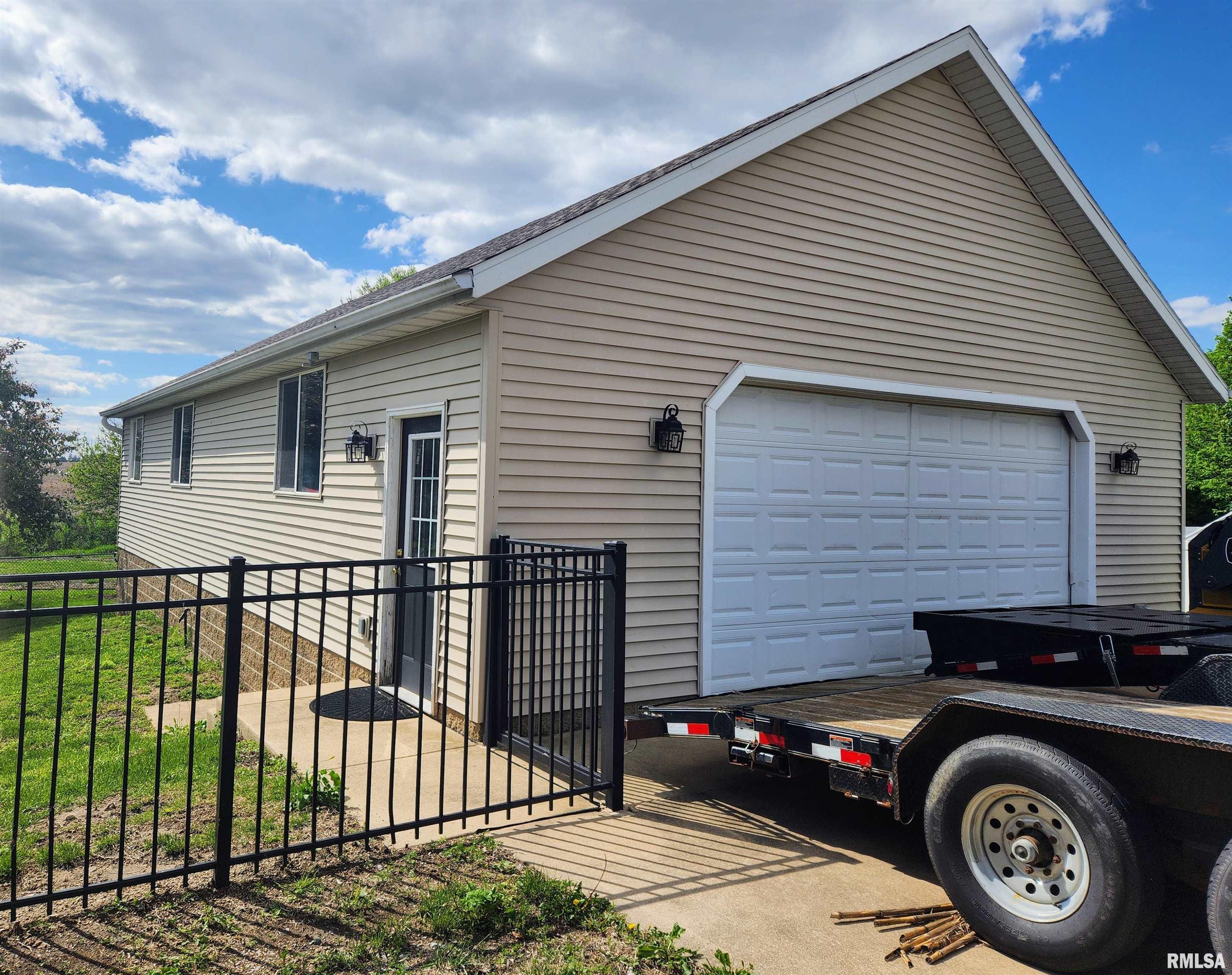 1148 Dieble Road Washington, IL 61571 - Photo 4 of 26