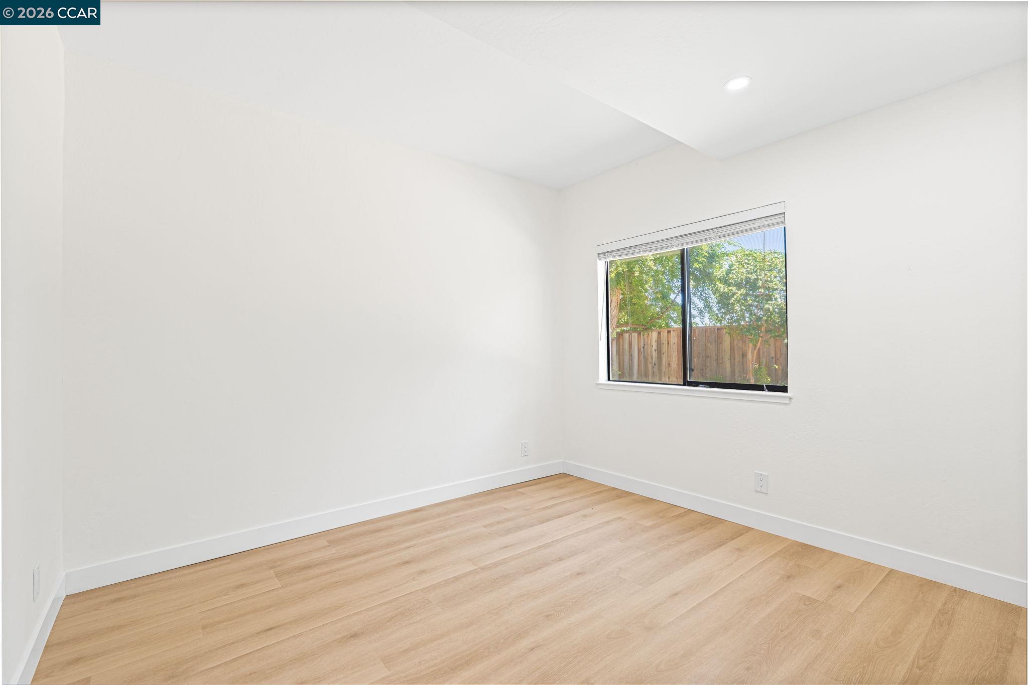 2542 Mockingbird Hill Road Walnut Creek, CA 94597 - Photo 12 of 19