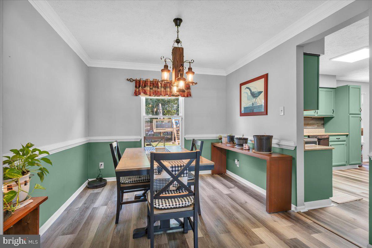 433 Glasgow Road Williamstown, NJ 08094 - Photo 5 of 34 Dining room
