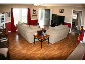 228 Webb Road Piney Flats, TN 37686 - Photo 2 of 16 Family Room