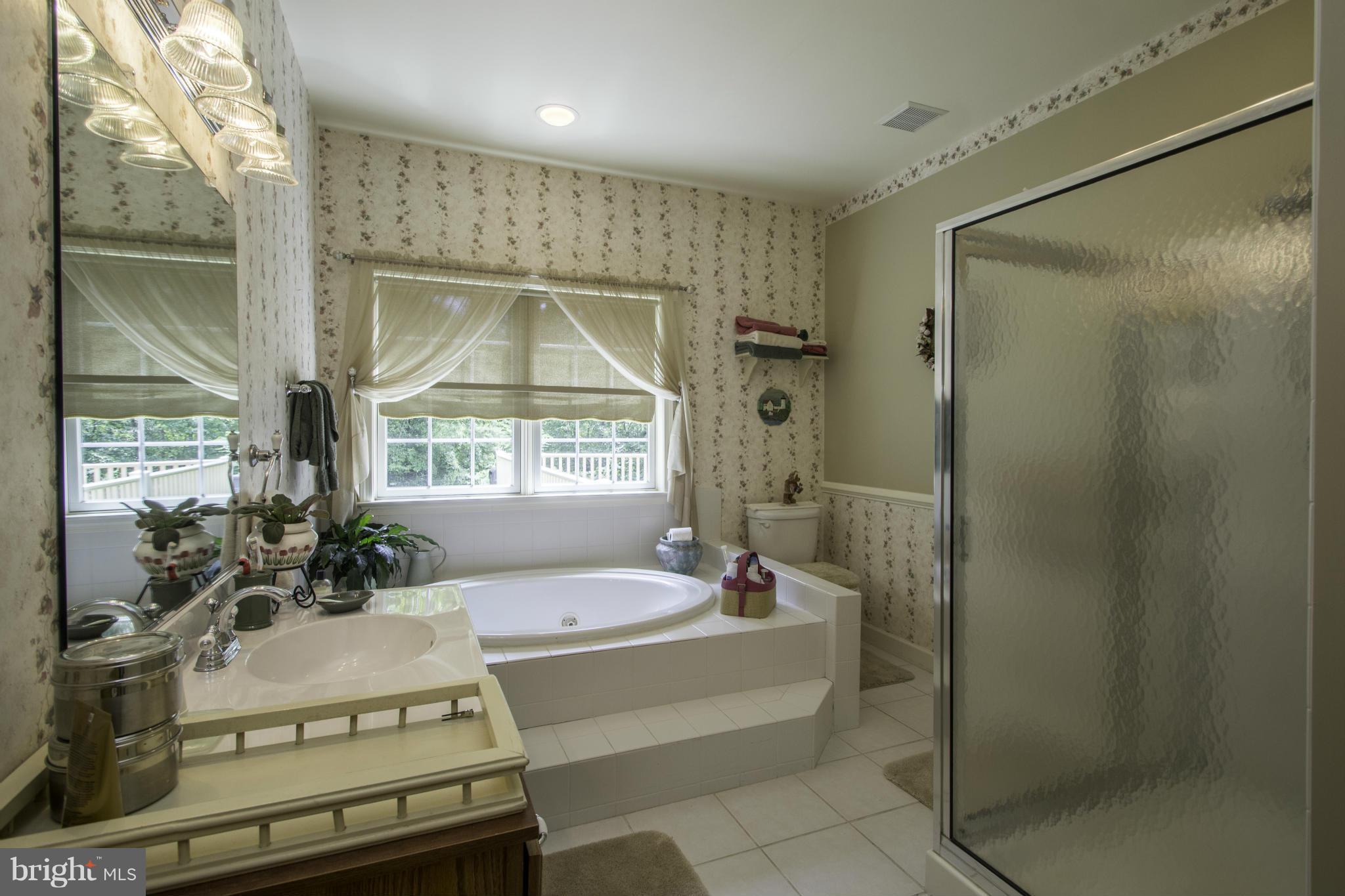 1788 Bayside Beach Road Pasadena, MD 21122 - Photo 15 of 30 Full Bathroom for Master Suite #2