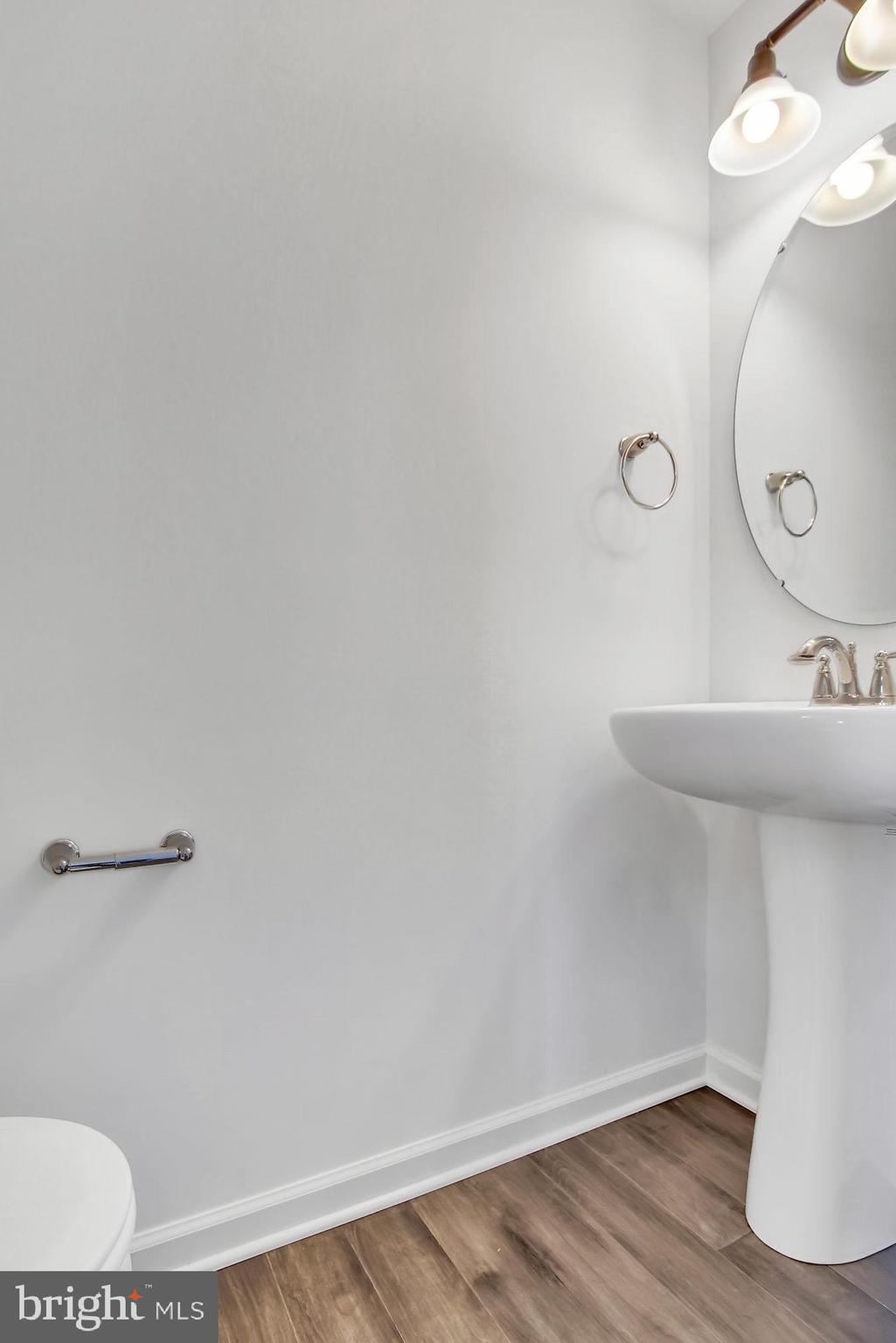 658 Rishel Drive York, PA 17406 - Photo 11 of 21 Gallery Image 11
