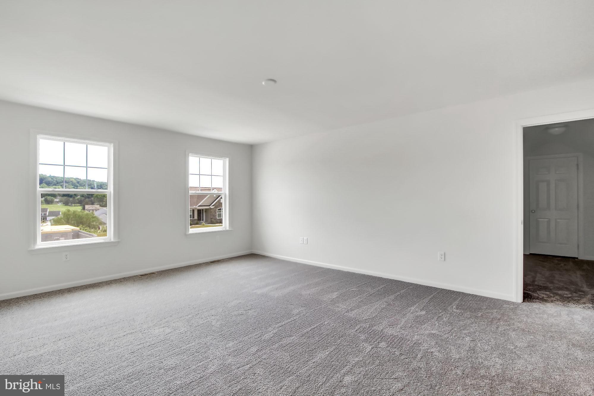 658 Rishel Drive York, PA 17406 - Photo 12 of 21 Gallery Image 12