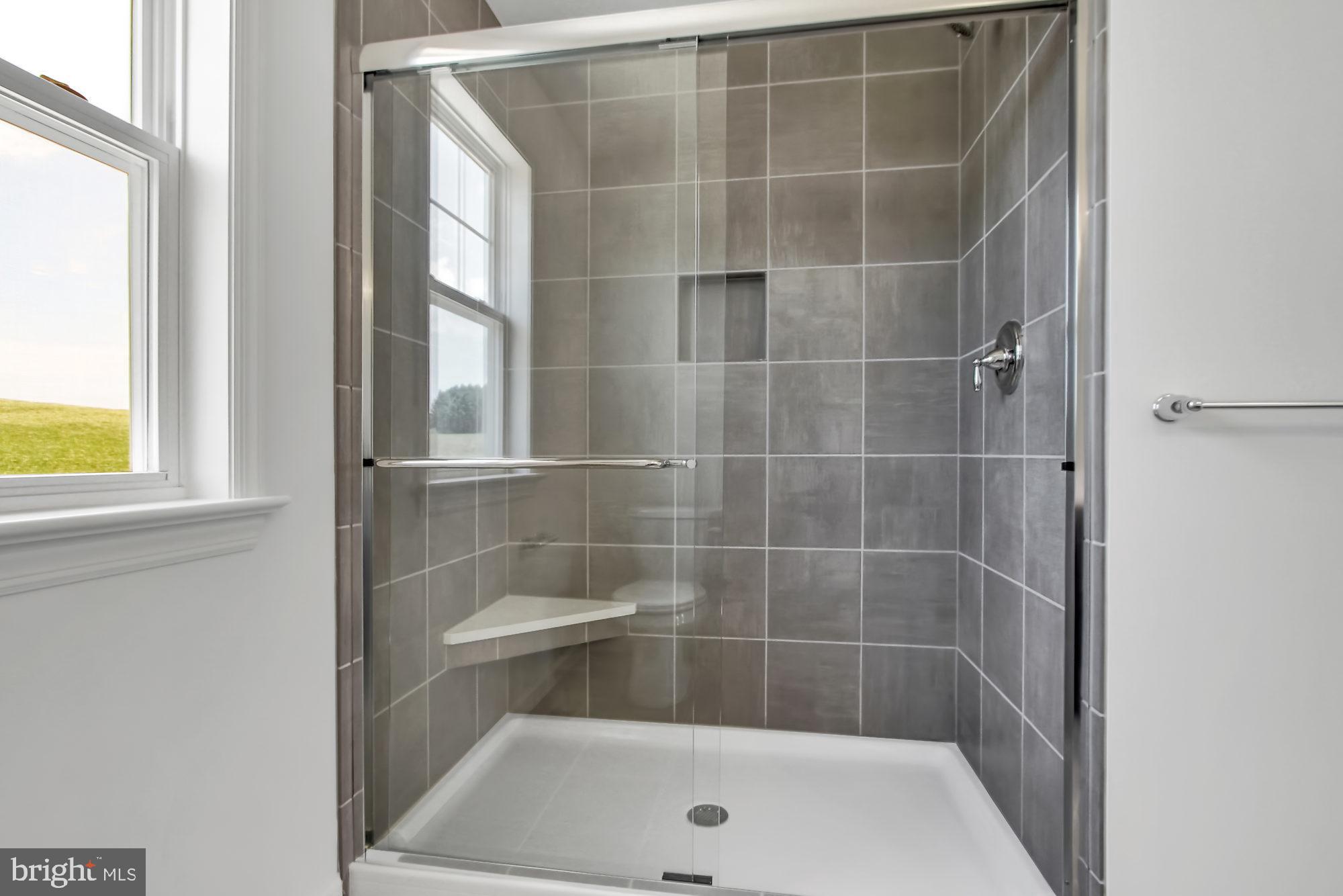 658 Rishel Drive York, PA 17406 - Photo 14 of 21 Gallery Image 14
