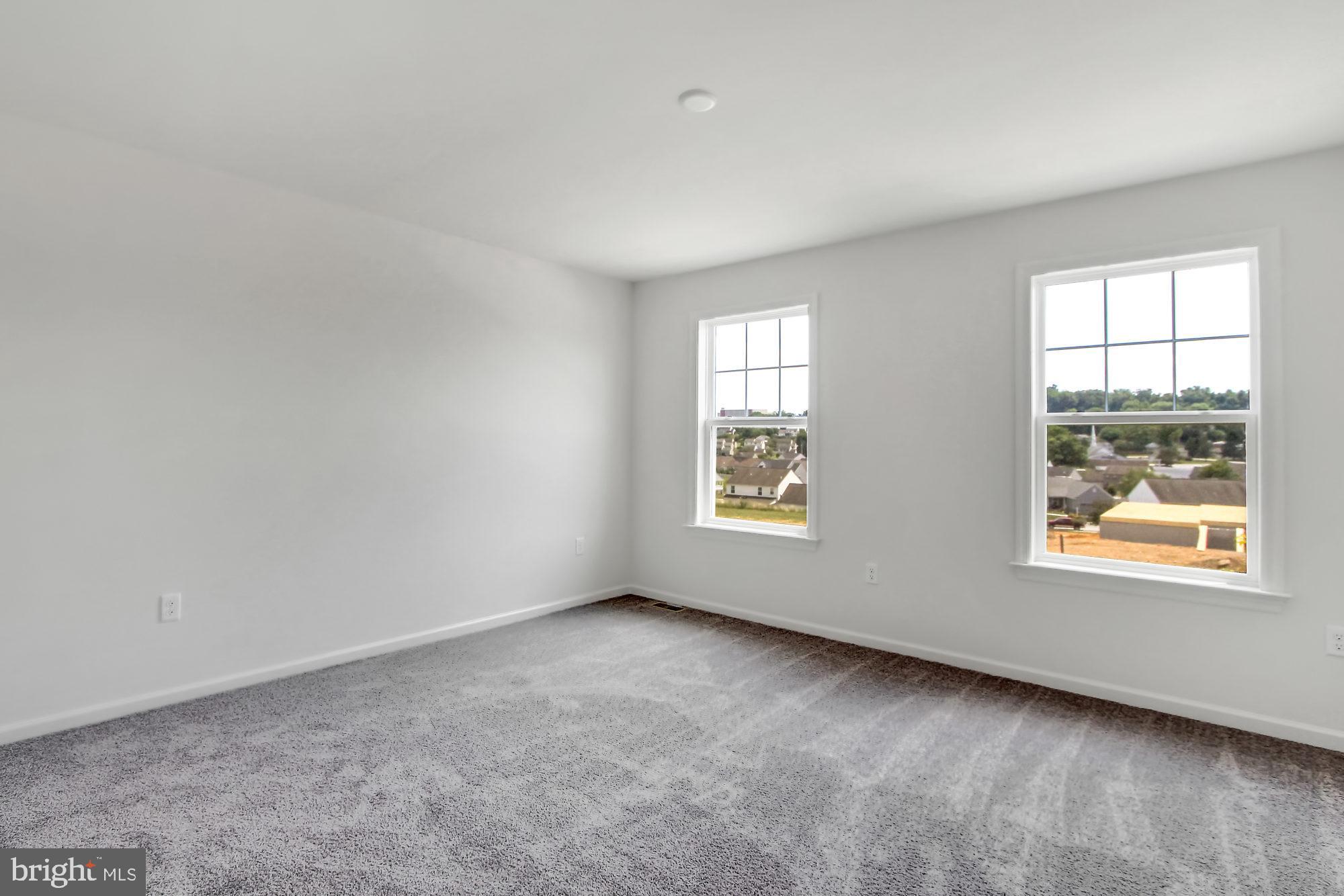658 Rishel Drive York, PA 17406 - Photo 15 of 21 Gallery Image 15