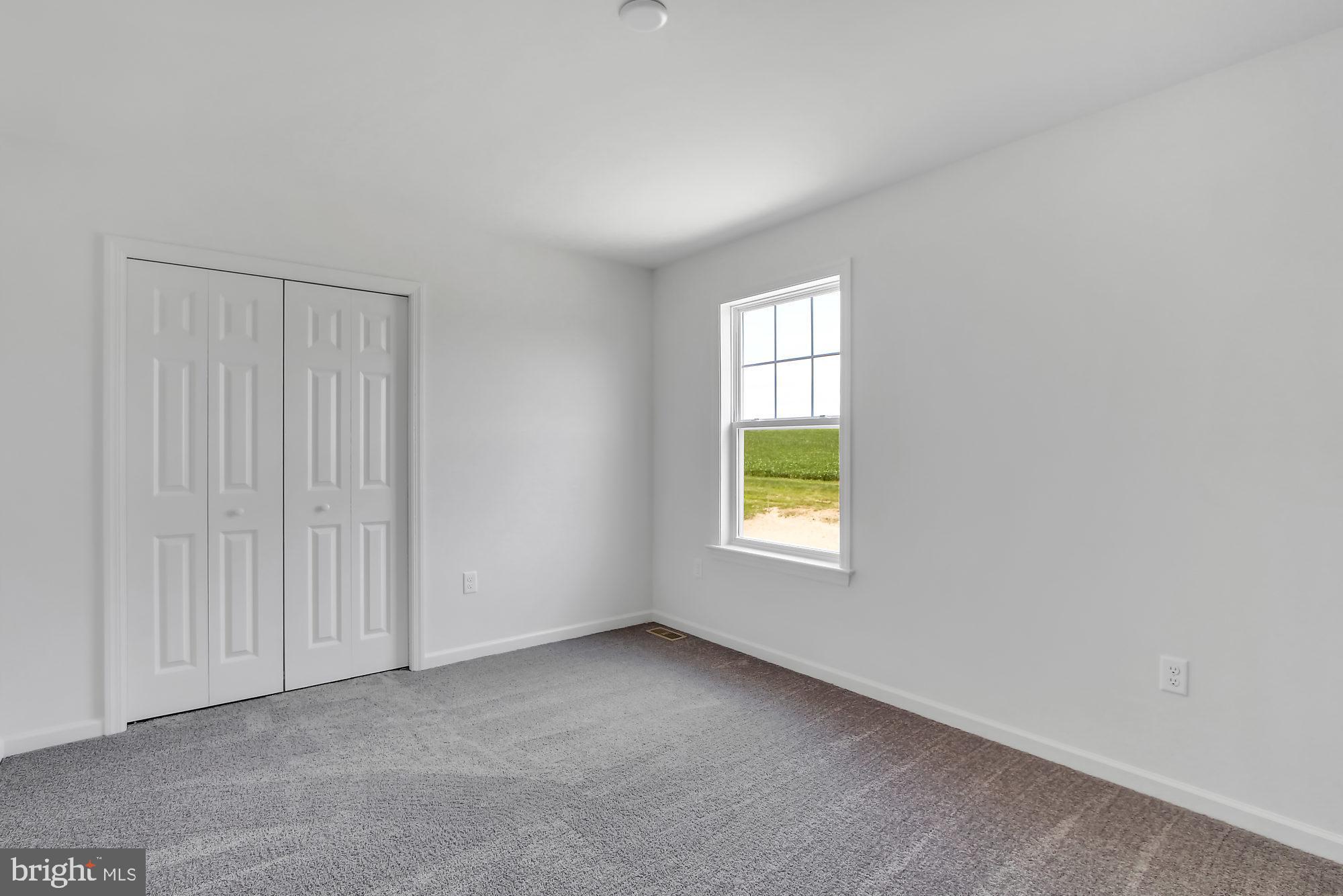 658 Rishel Drive York, PA 17406 - Photo 17 of 21 Gallery Image 17