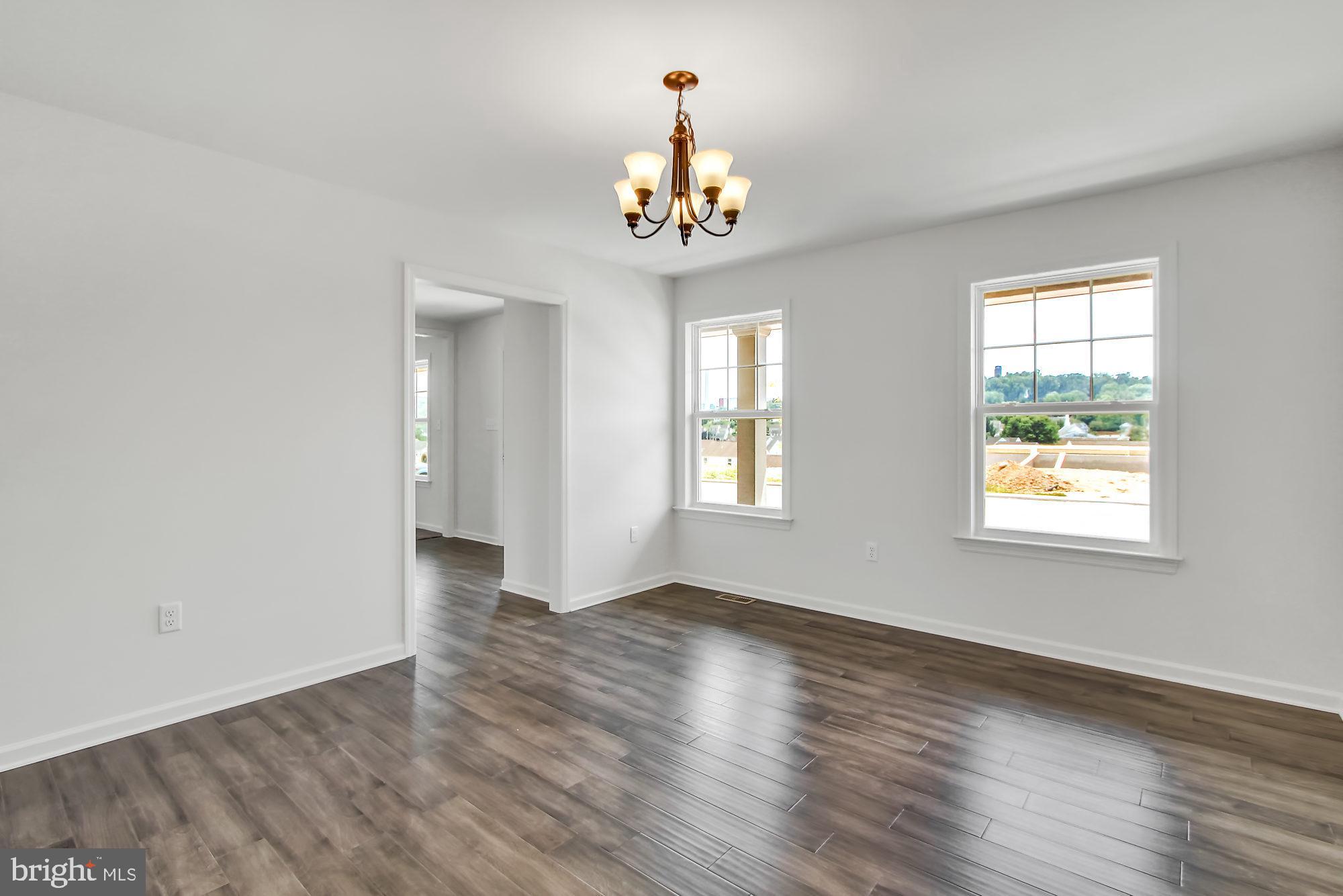 658 Rishel Drive York, PA 17406 - Photo 10 of 21 Gallery Image 10
