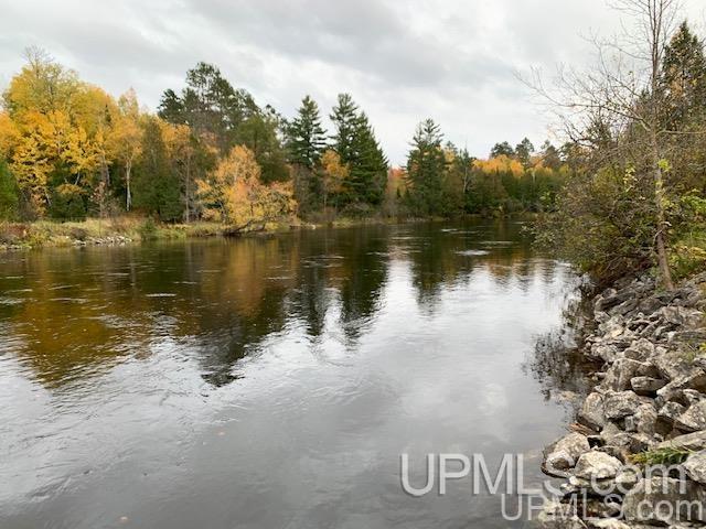 169 River Road Crystal Falls, MI 49920 - Photo 3 of 18