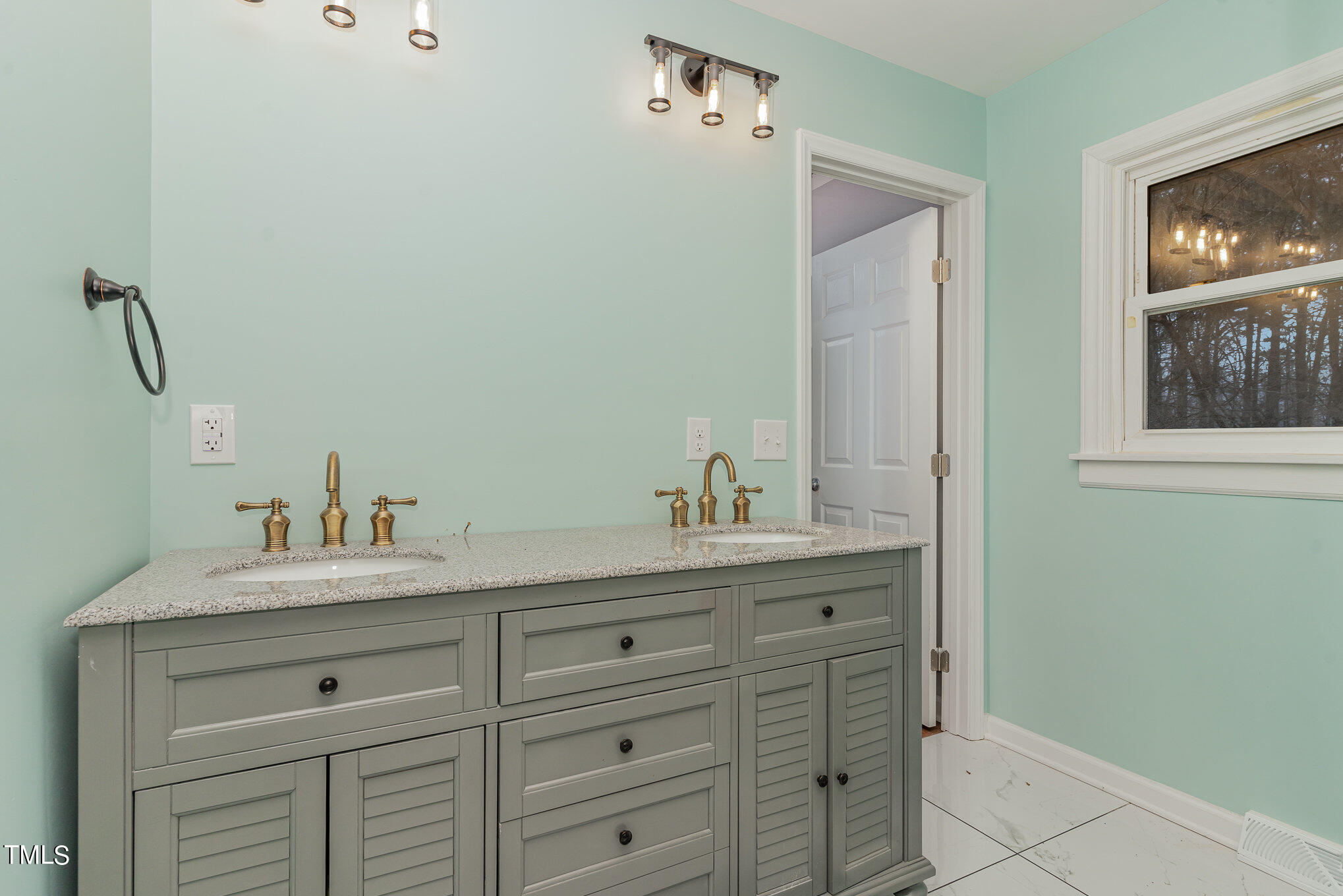 523 Watson Road Efland, NC 27243 - Photo 14 of 27 016_dsc00051-edit