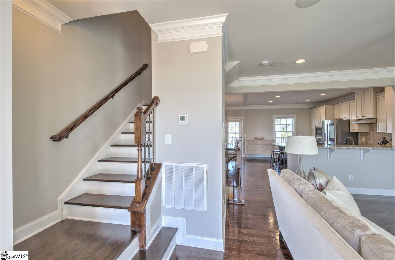 258 Rocky Slope Road Greenville, SC 29607 - Photo 3 of 33 Gallery Image 3