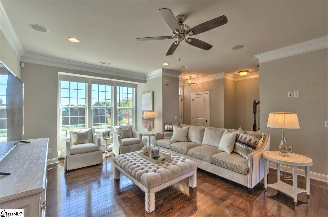 258 Rocky Slope Road Greenville, SC 29607 - Photo 5 of 33 Gallery Image 5