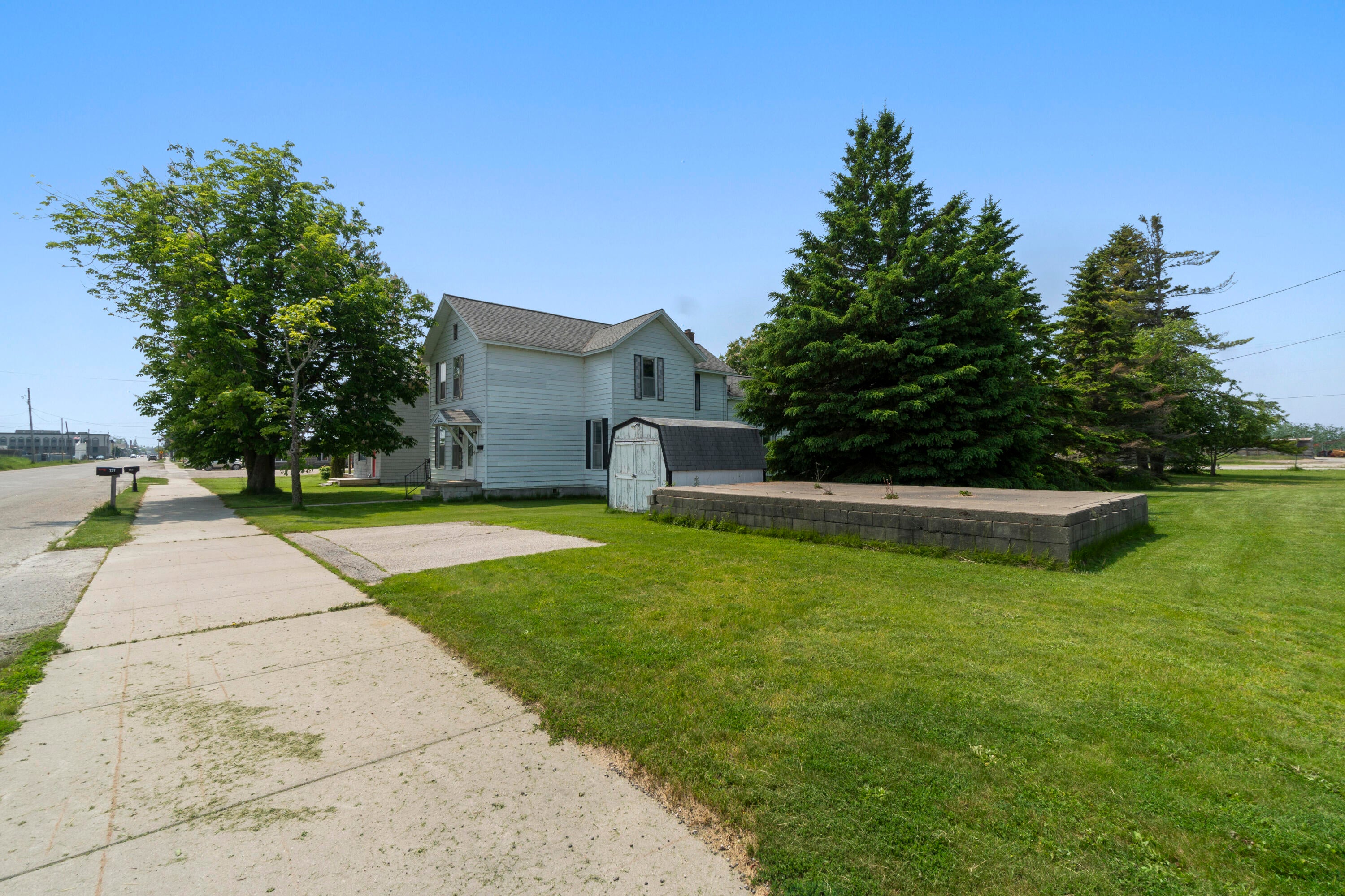 757 North Main Street Cheboygan, MI 49721 - Photo 29 of 35 Gallery Image 29