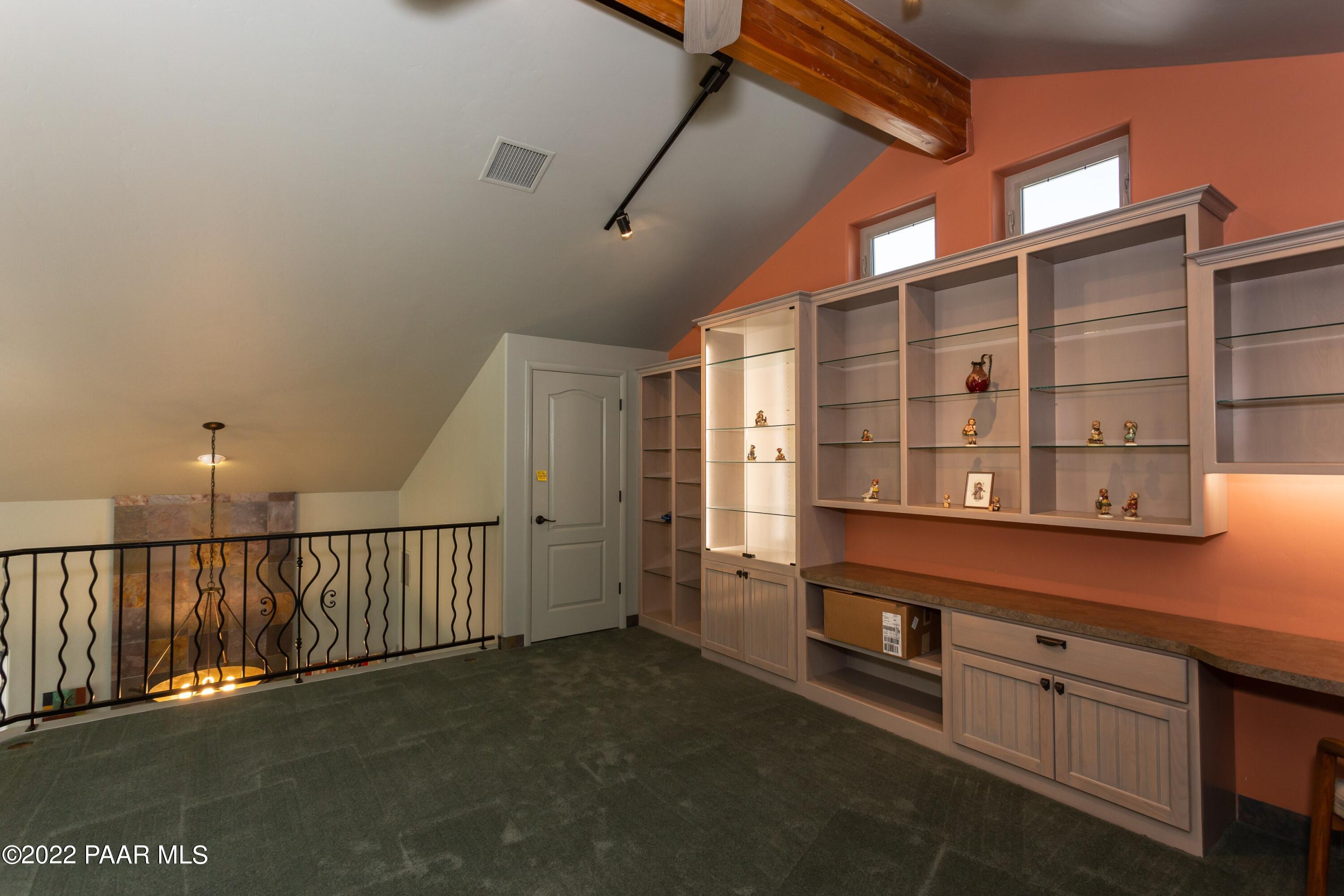 1899 Meadowridge Road Prescott, AZ 86305 - Photo 8 of 48 Loft/Family Room/Office