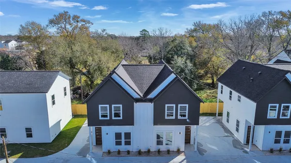 $499,300 | 5126 Clover Street, Unit A/B, Houston, TX 77033
