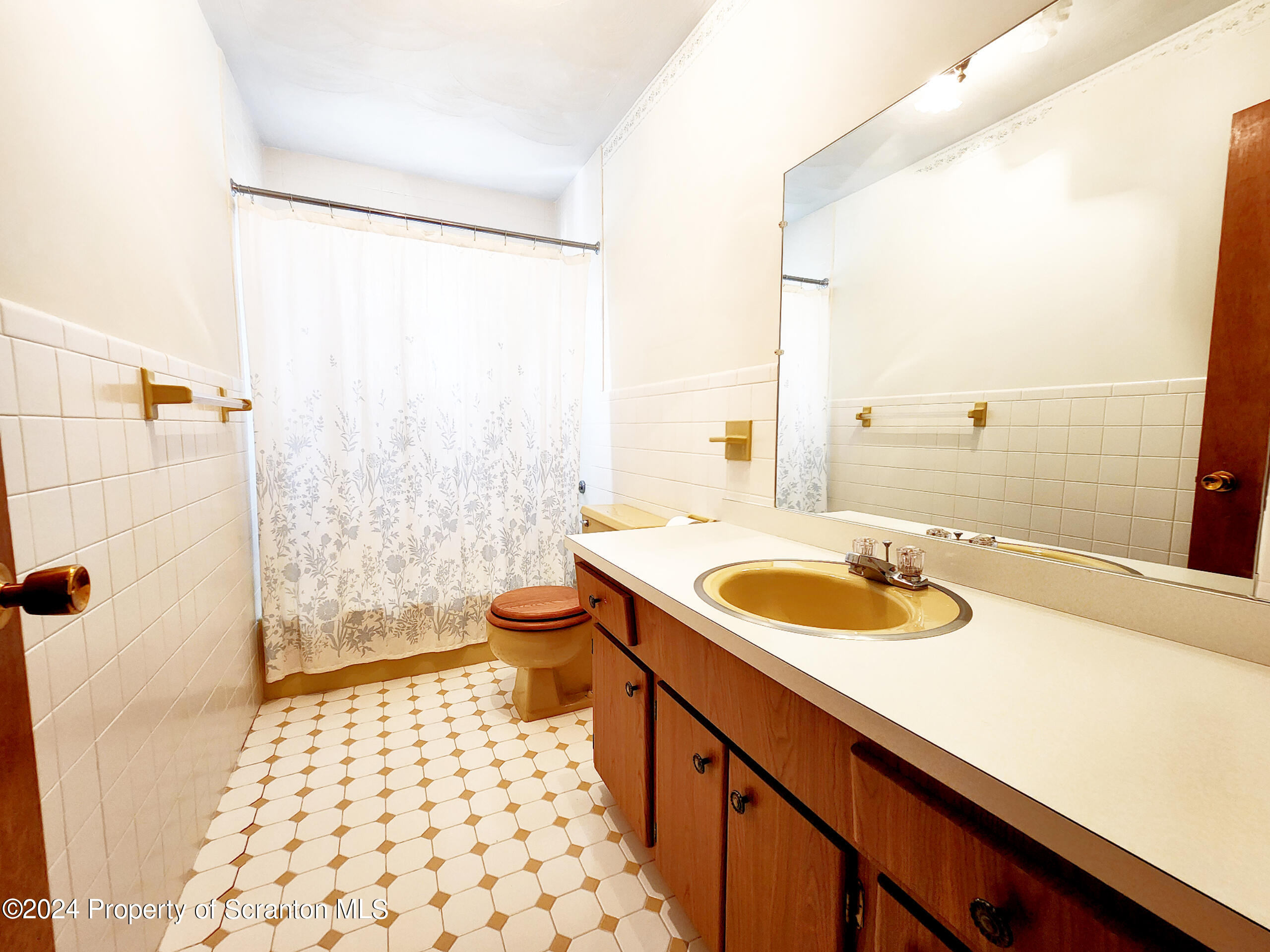 107 T Rt 360, Unit L 49 Moscow, PA 18444 - Photo 34 of 41 Gallery Image 34