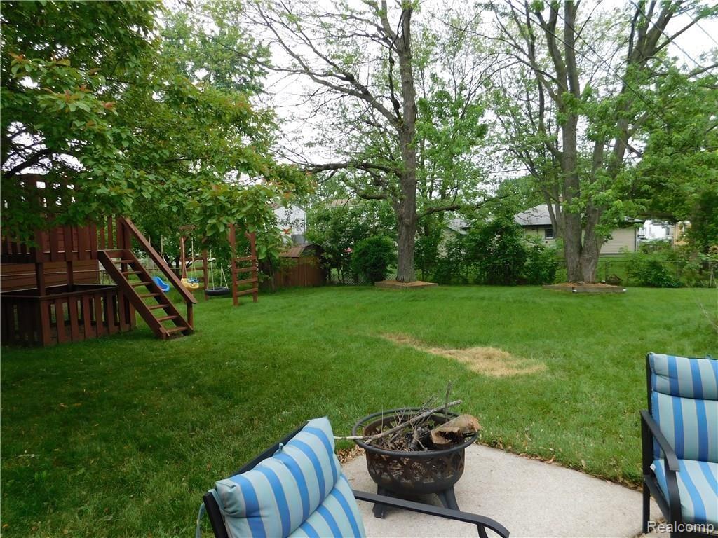 25450 Reeck Road Woodhaven, MI 48183 - Photo 39 of 39