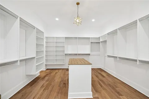 $1,098,000 | 809 Chretien Point Avenue, Covington, LA 70433