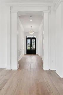 $1,098,000 | 809 Chretien Point Avenue, Covington, LA 70433