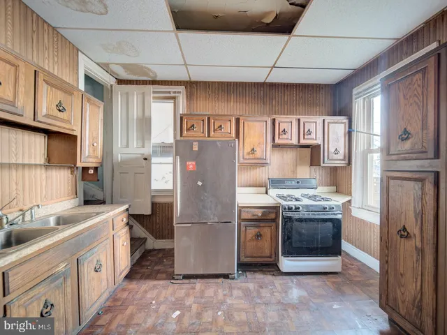 $839,000 | 1129 Girard Street Northwest, Washington, DC 20009