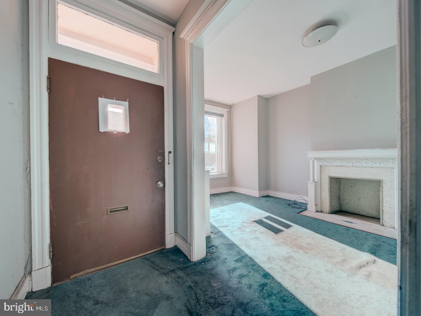 1129 Girard Street Northwest Washington, DC 20009 - Photo 5 of 53