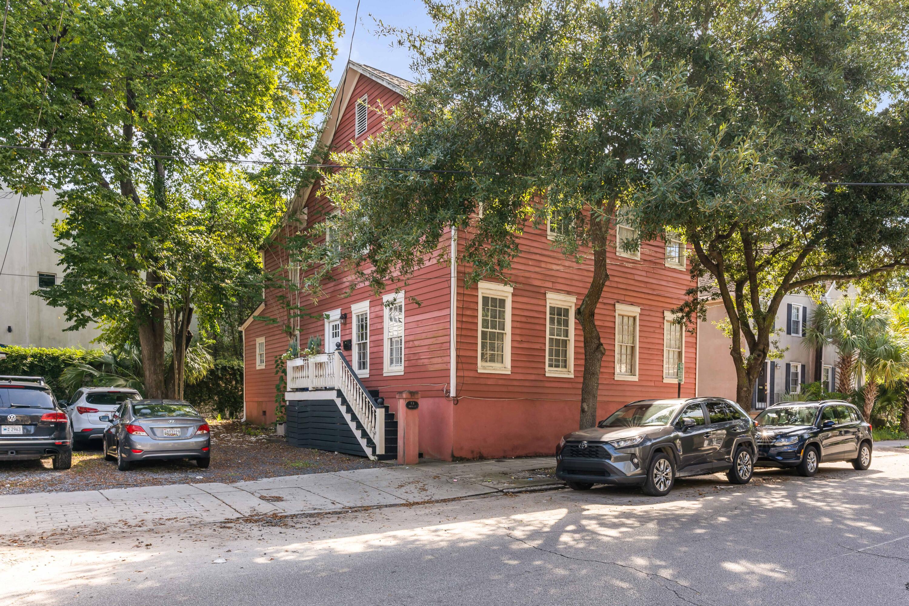 8 Coming Street, Unit B Charleston, SC 29401 - Photo 20 of 24 8BComingStreet_NickCannPhoto-28