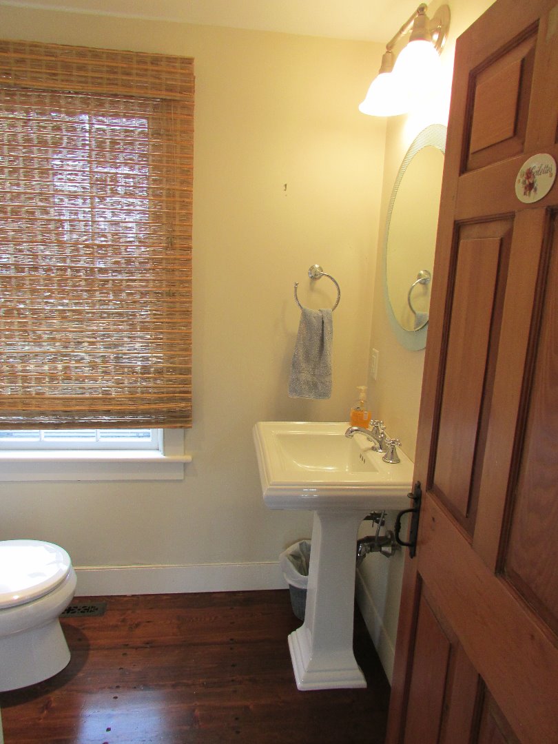 11 Spring Street, Unit 3 Nantucket, MA 02554 - Photo 7 of 14 Gallery Image 7