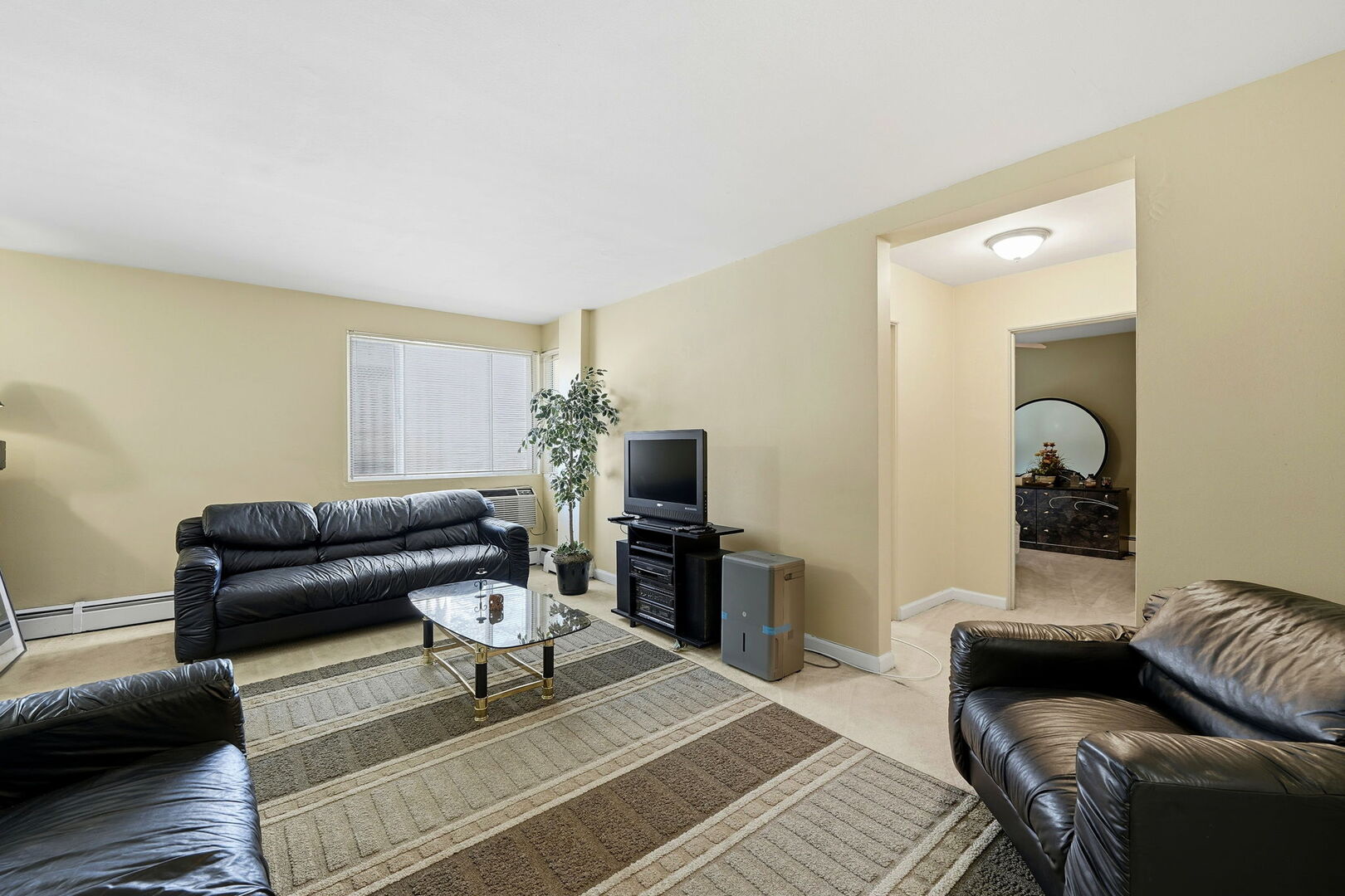 1609 West Howard Street, Unit 2 Evanston, IL 60202 - Photo 4 of 18