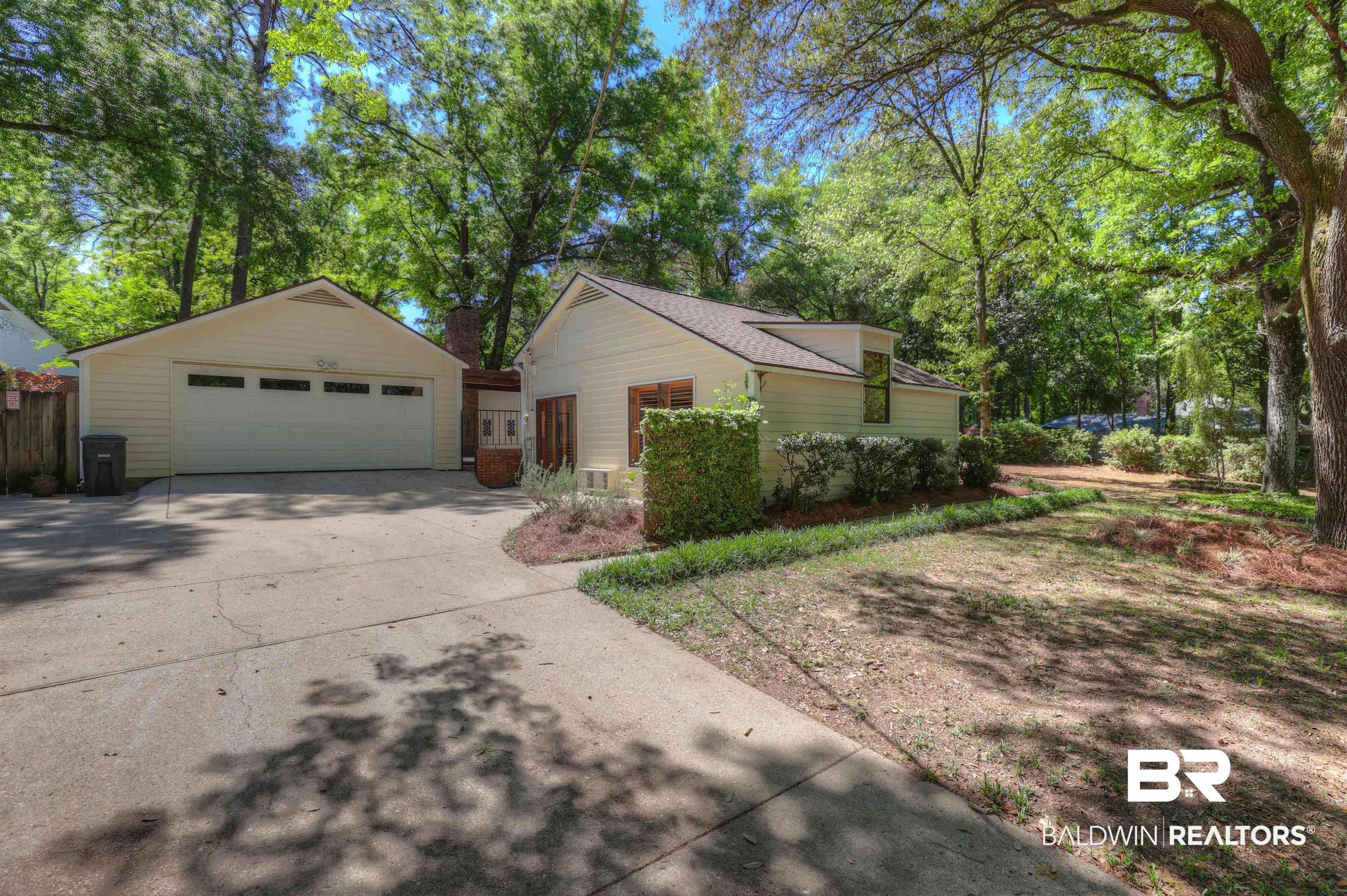 7312 Wild Oaks Road Fairhope, AL 36532 - Photo 3 of 32