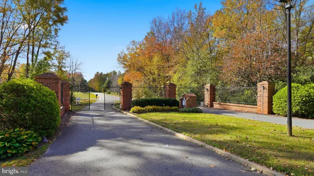 $620,000 | 8805 Pepperidge Drive, Spotsylvania, VA 22551