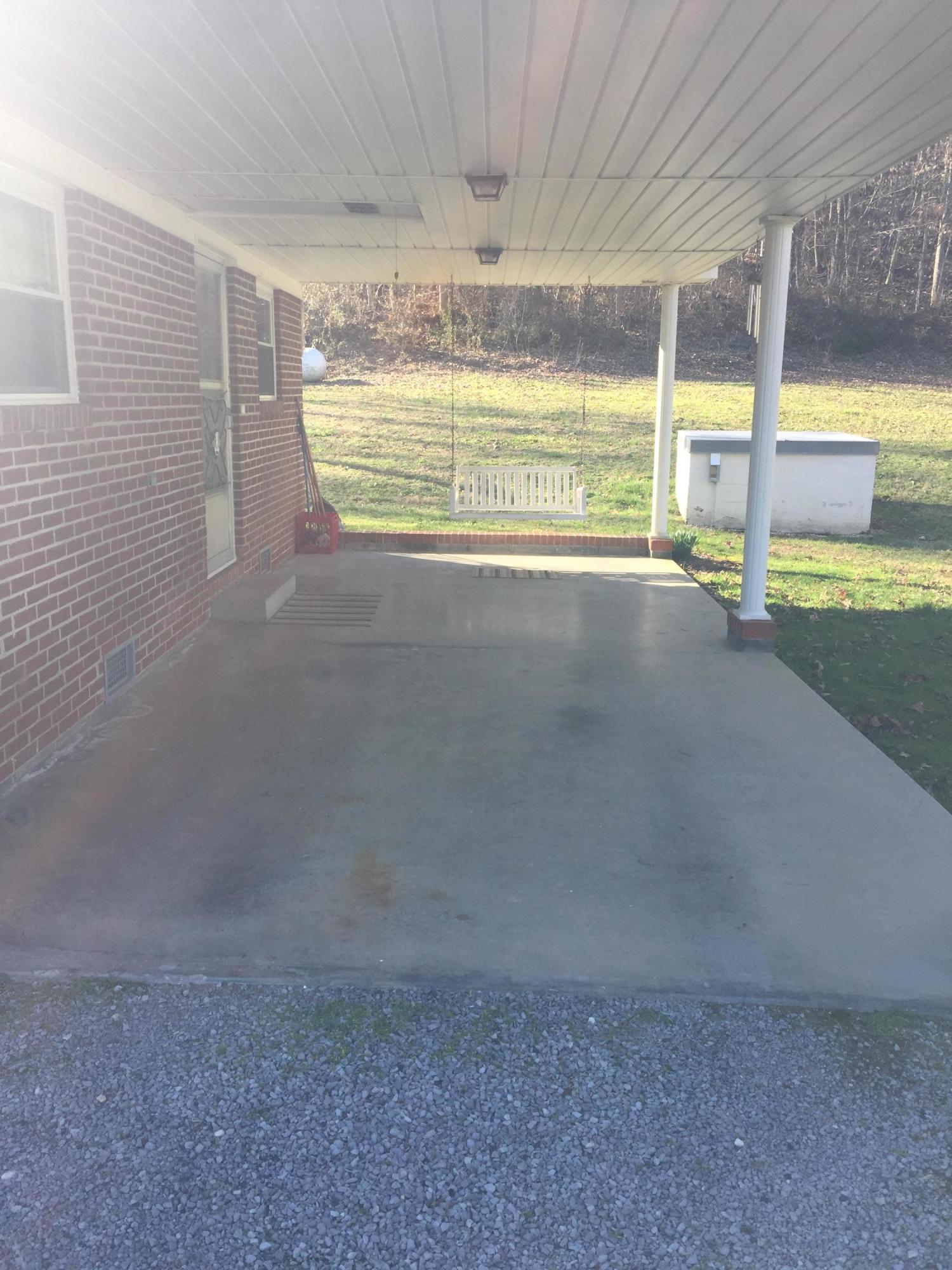 2768 Back Valley Road Sneedville, TN 37869 - Photo 7 of 17 IMG_3188