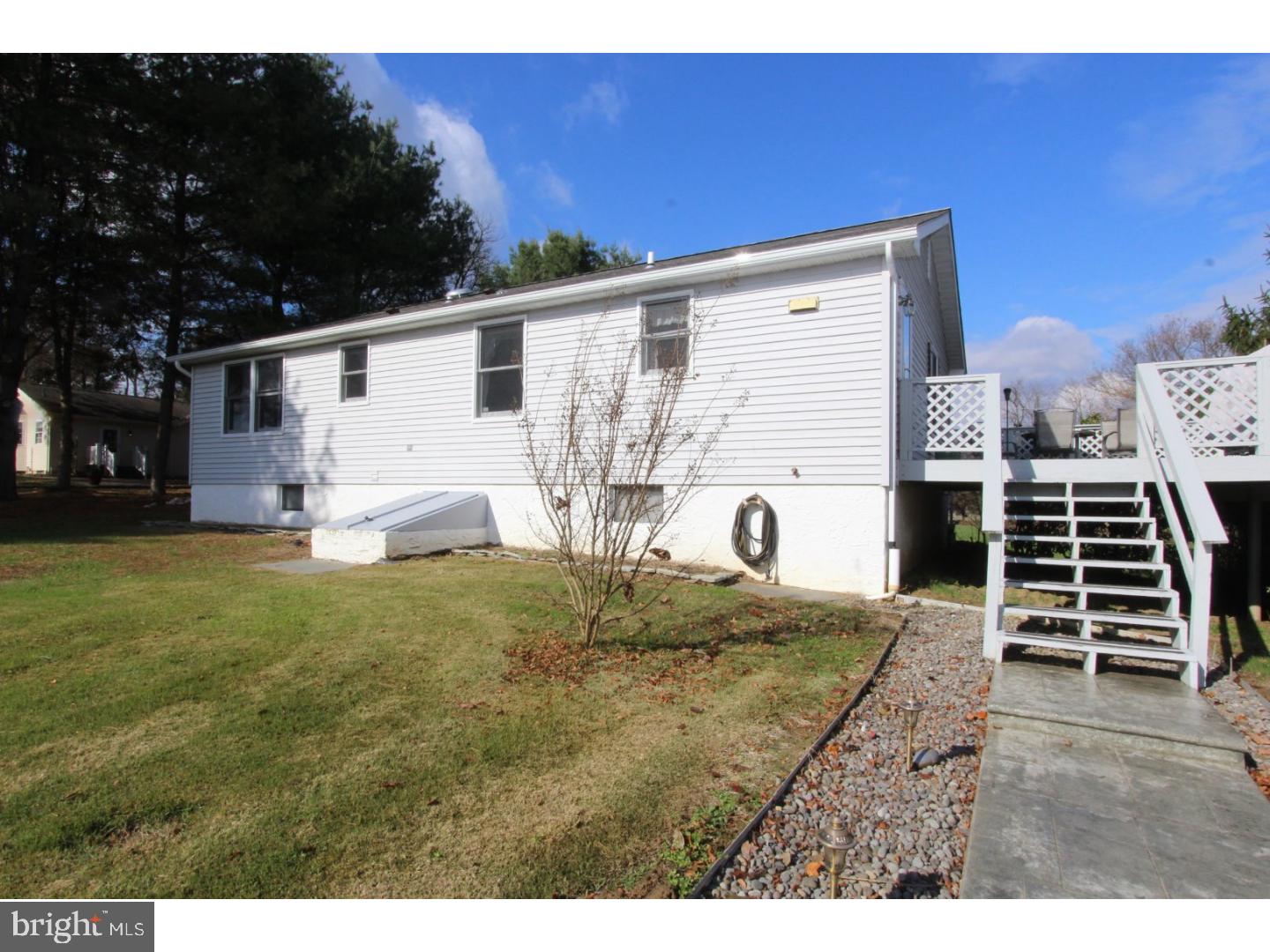 642 Lincoln Road Pilesgrove, NJ 08098 - Photo 19 of 24 Exterior Back