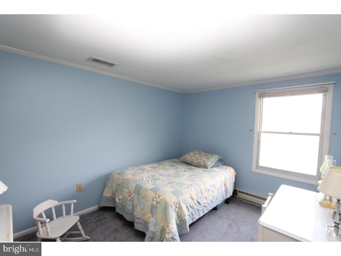 642 Lincoln Road Pilesgrove, NJ 08098 - Photo 10 of 24 Bedroom