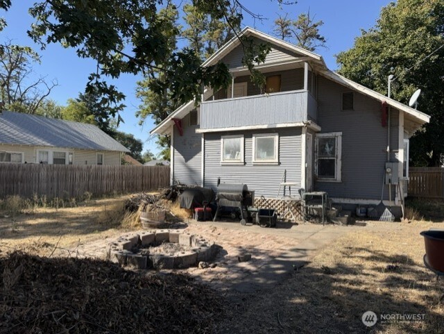 114 North F Street Prescott, WA 99348 - Photo 5 of 24 Gallery Image 5