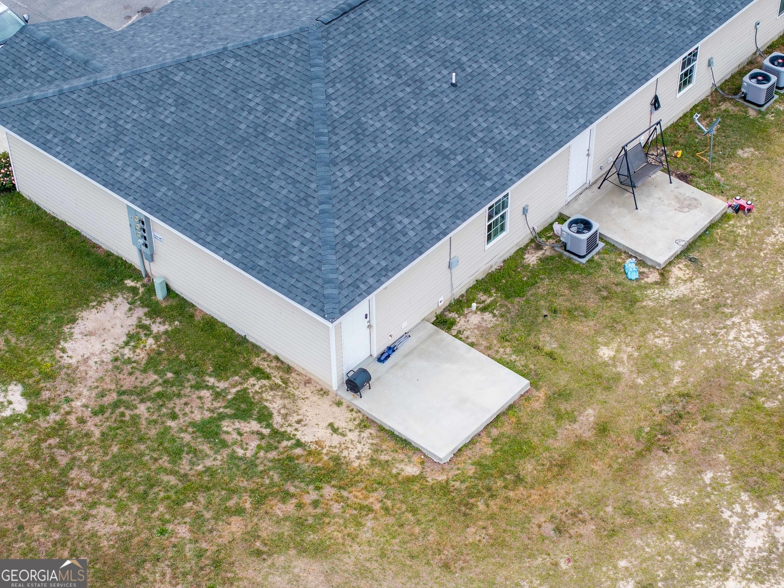 609 Beach Road Baxley, GA 31513 - Photo 11 of 21