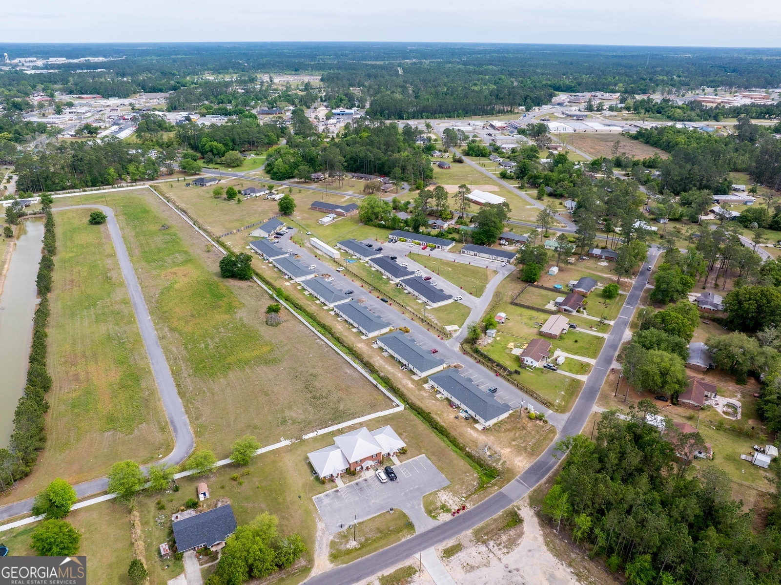 609 Beach Road Baxley, GA 31513 - Photo 19 of 21