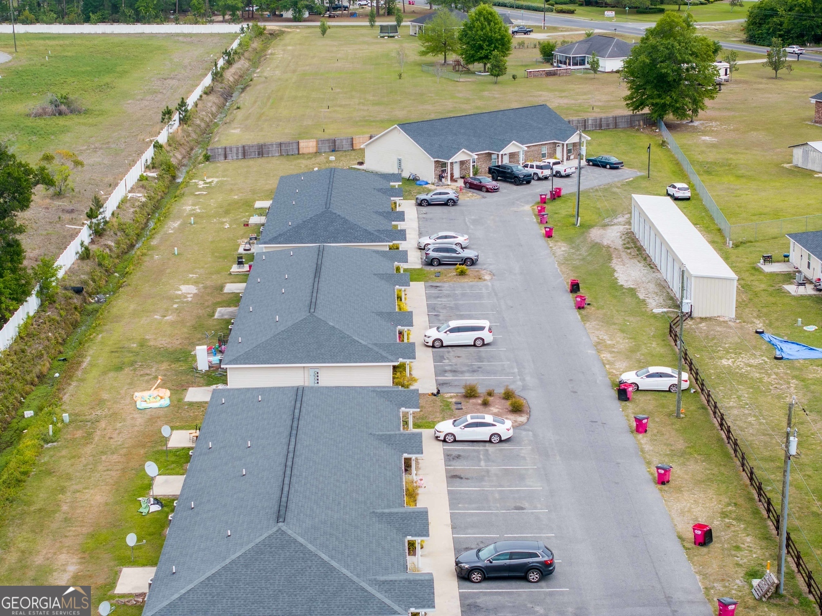 609 Beach Road Baxley, GA 31513 - Photo 4 of 21