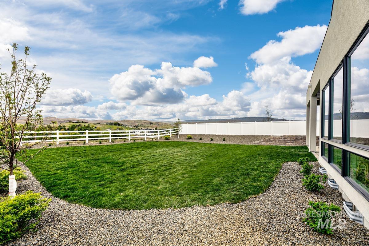 13758 North Ruffed Grouse Way Boise, ID 83714 - Photo 38 of 45