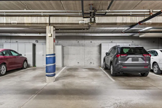 $215,000 | 2231 North Penn Place, Unit 120, North St. Paul, MN 55109