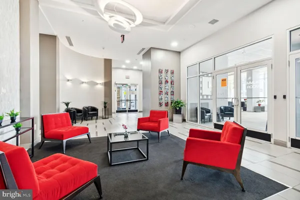 $499,000 | 930 Wayne Avenue, Unit 405, Silver Spring, MD 20910