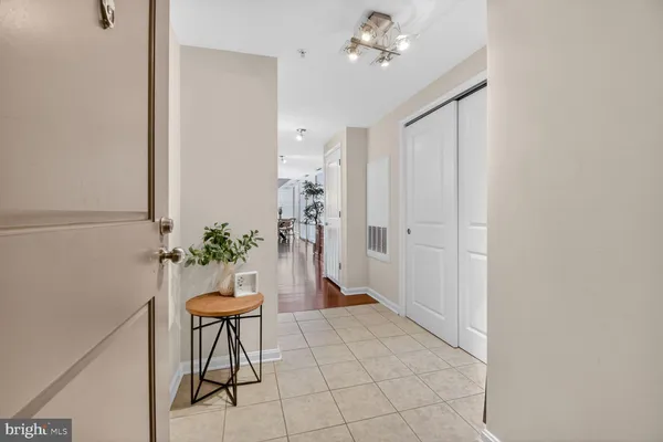 $499,000 | 930 Wayne Avenue, Unit 405, Silver Spring, MD 20910