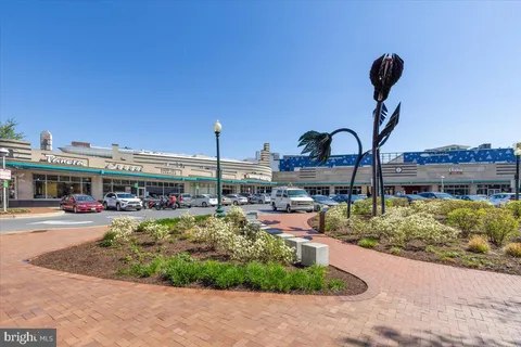 $499,000 | 930 Wayne Avenue, Unit 405, Silver Spring, MD 20910