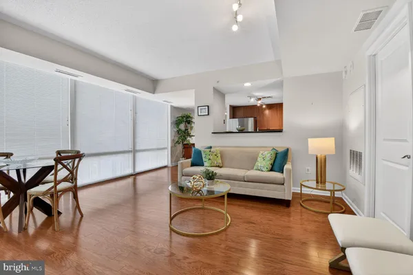 $499,000 | 930 Wayne Avenue, Unit 405, Silver Spring, MD 20910