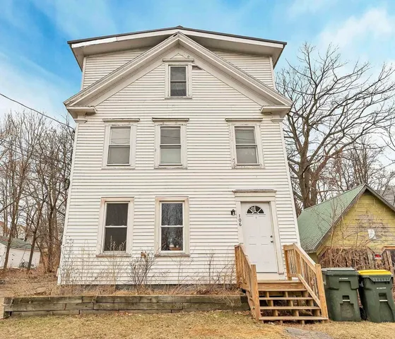 $1,550 | 106 Messer Street, Unit 3, Laconia, NH 03246