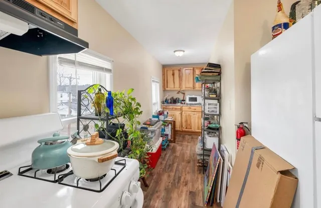 $1,550 | 106 Messer Street, Unit 3, Laconia, NH 03246