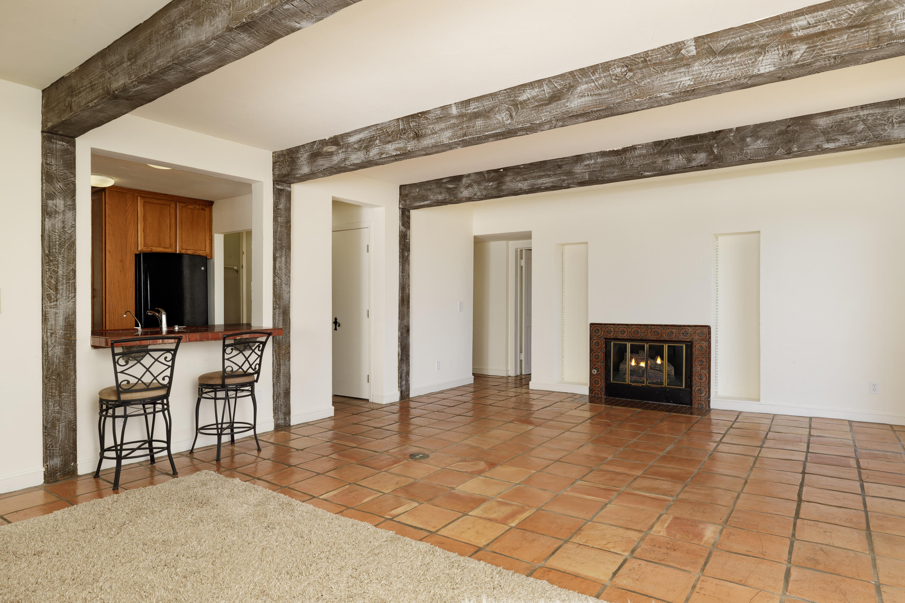 1230 Northridge Road Santa Barbara, CA 93105 - Photo 26 of 36 a view of livingroom with furniture and flat screen tv