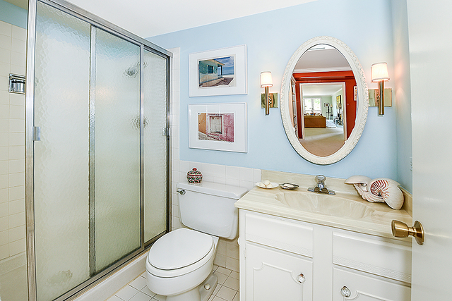 660 Winnetka Mews, Unit 113 Winnetka, IL 60093 - Photo 17 of 34